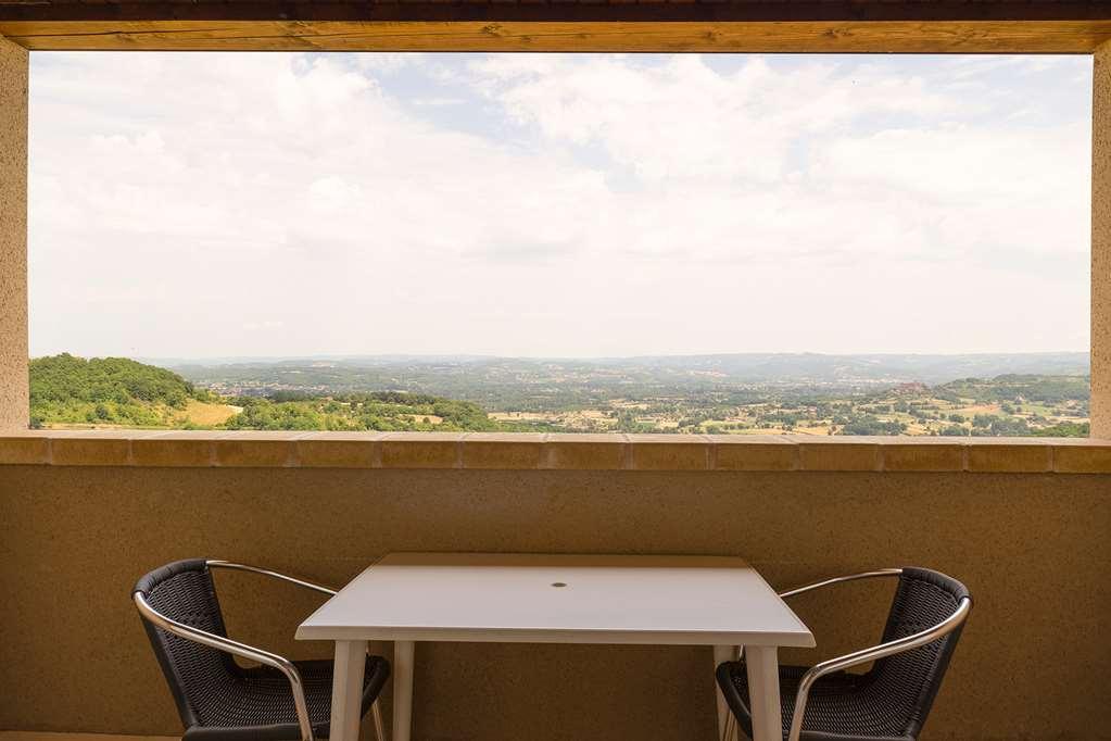 Le Relais De Castelnau Hotel Loubressac Room photo